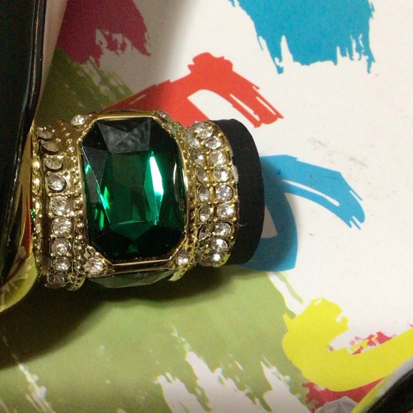 NEW FSJ Women Bridal Pointed Toe Chunky Block Low Heel Crystal Pumps Slip on. - Picture 10 of 15